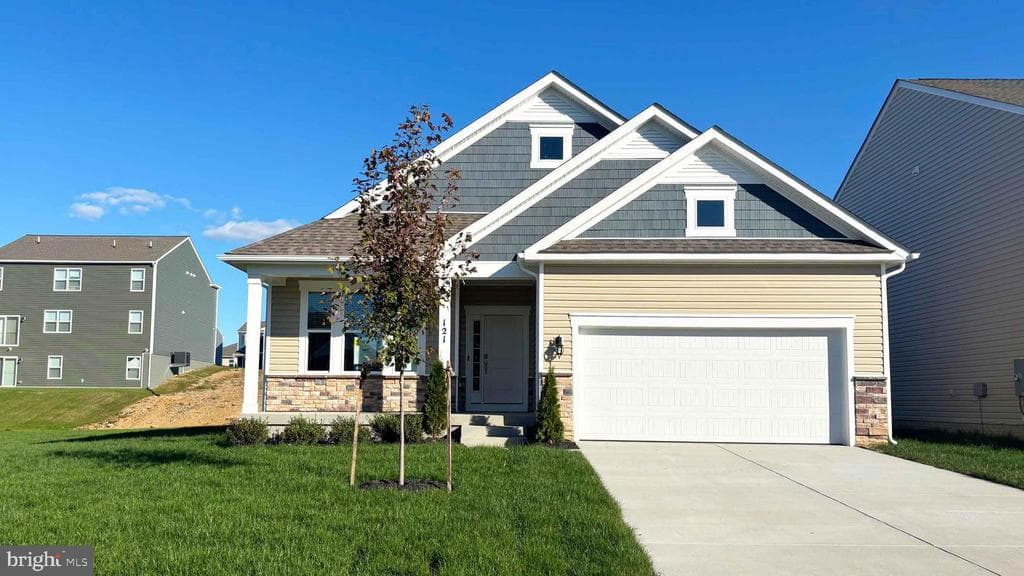 108 Bookers Crest Drive, Stephens City
