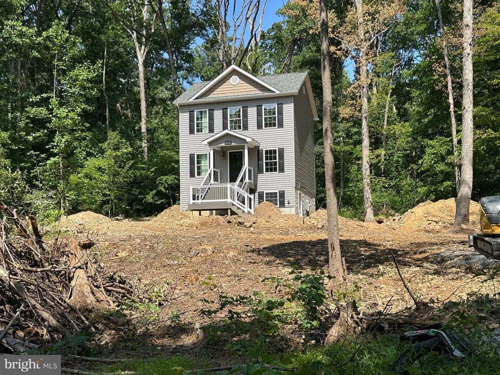 212 Falcon Trail, Winchester
