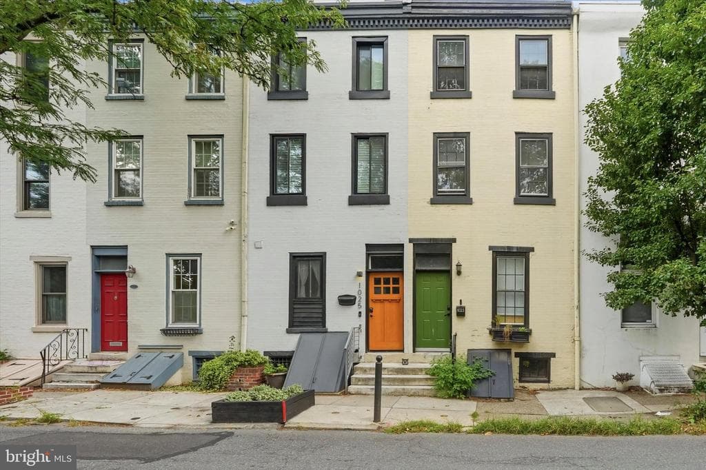 1023 Lombard Street, Philadelphia