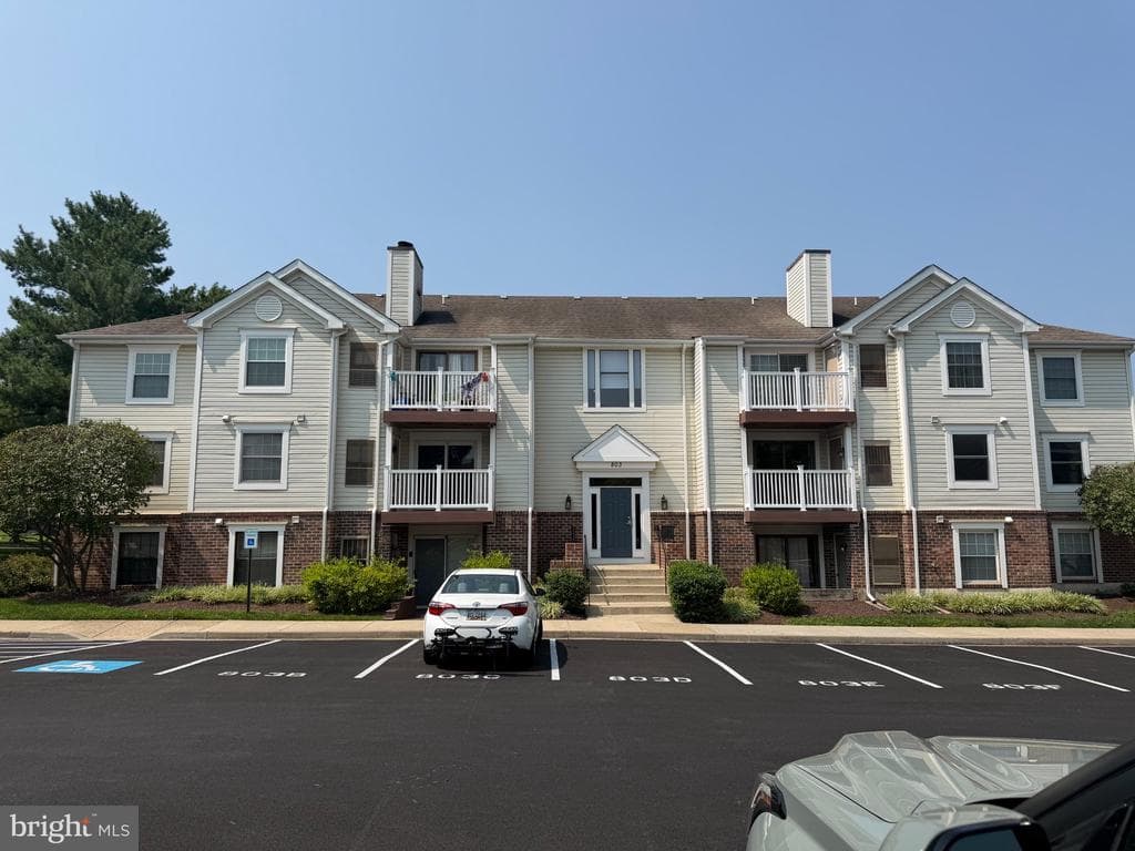 803 Stratford Way #b, Frederick