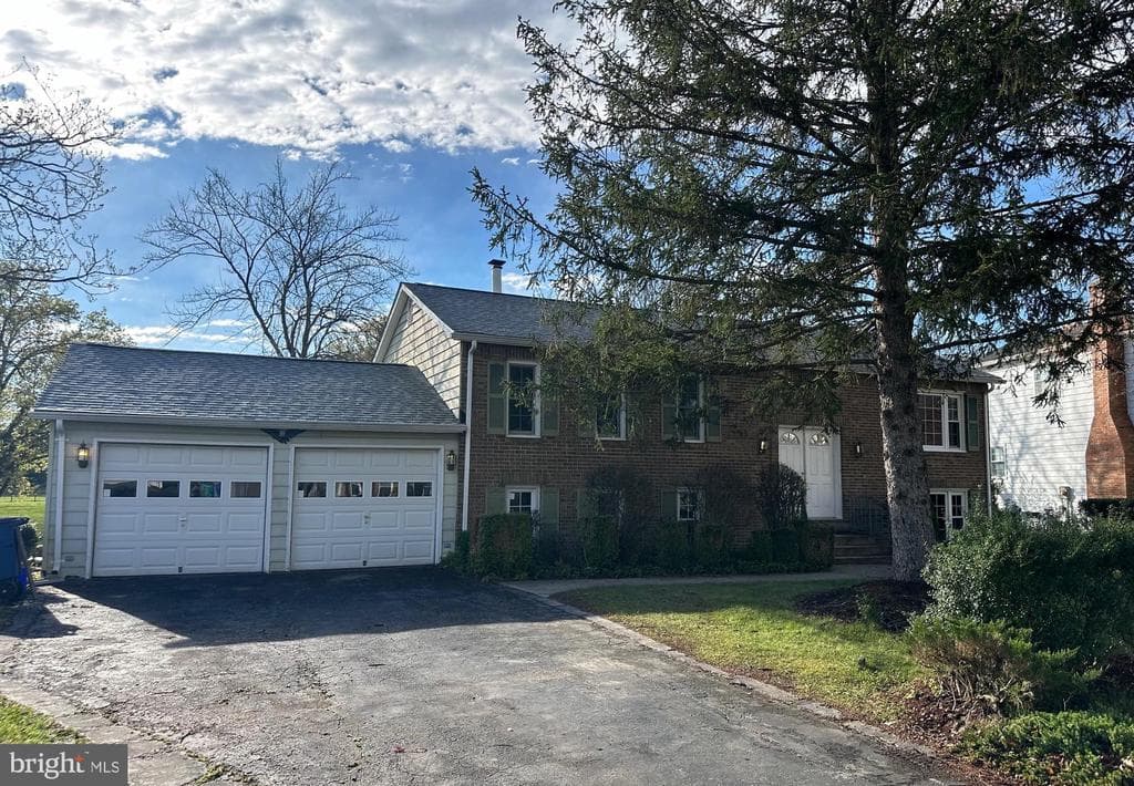 15485 Peach Leaf Drive photo 1