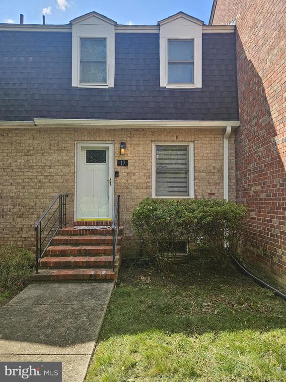 17 Watkins Park Drive #9 photo 1