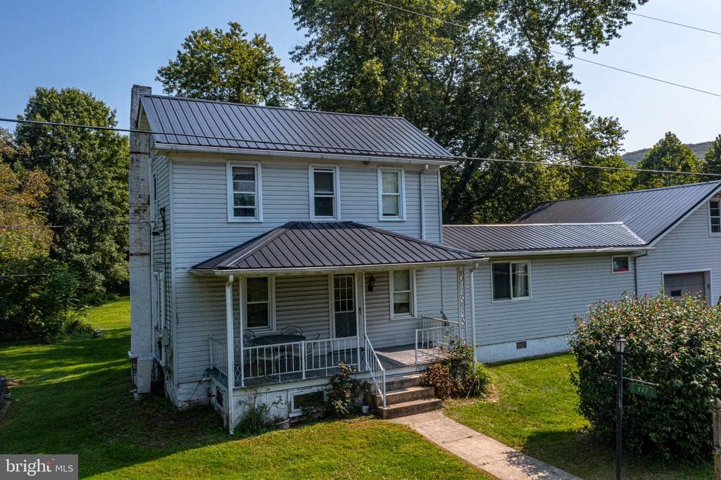 127 E Hannah Lane photo 1