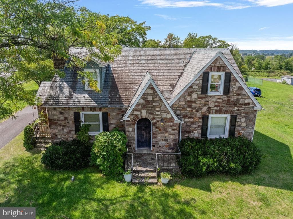 4726 Bethlehem Pike photo 1
