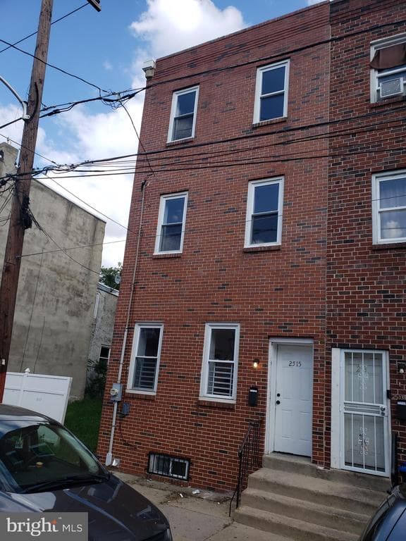 2515 N 4th Street photo 1