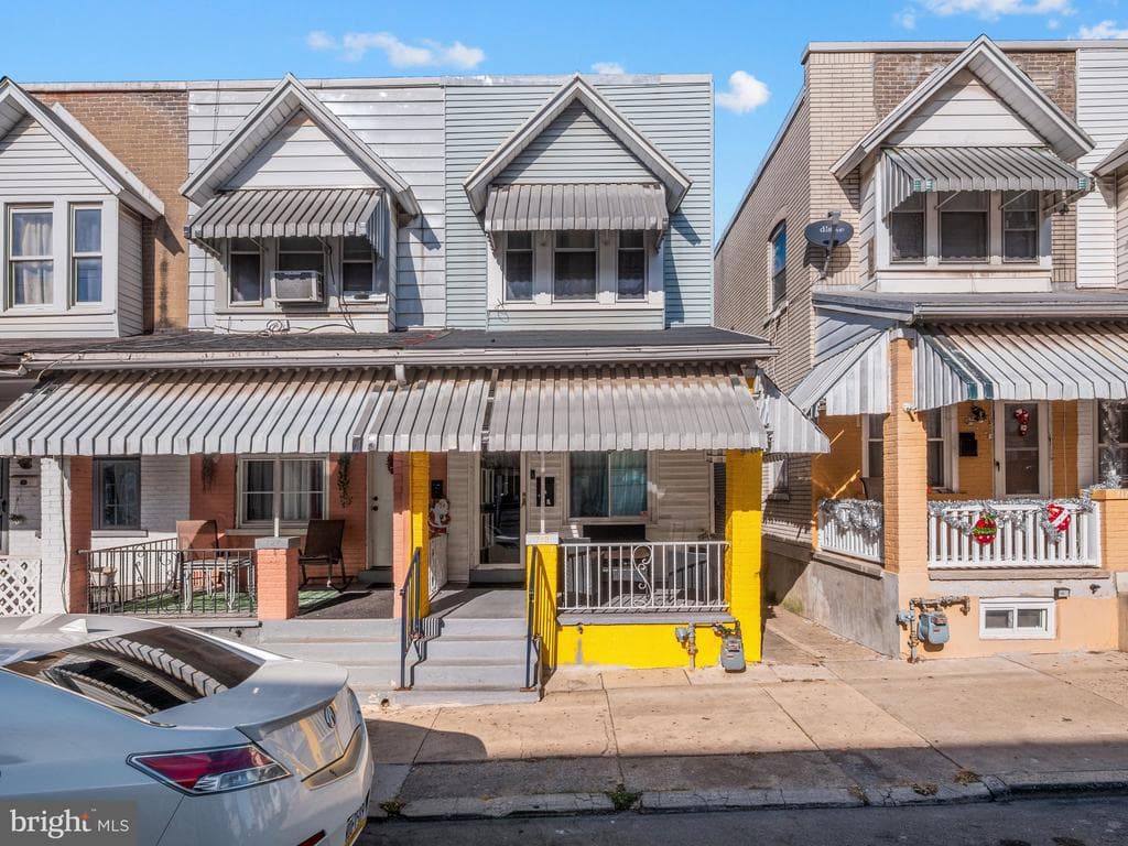 719 W Whitehall Street photo 1