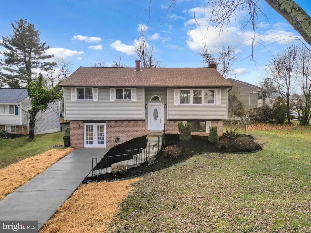 3917 Susanna Road photo 1