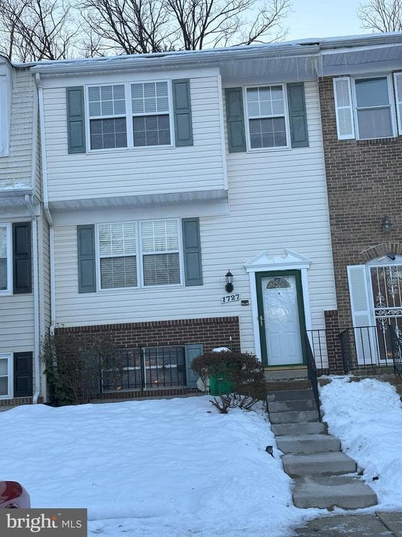 1727 Forest Park Drive photo 1