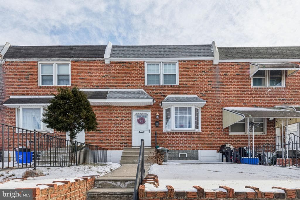 7129 Brous Avenue photo 1