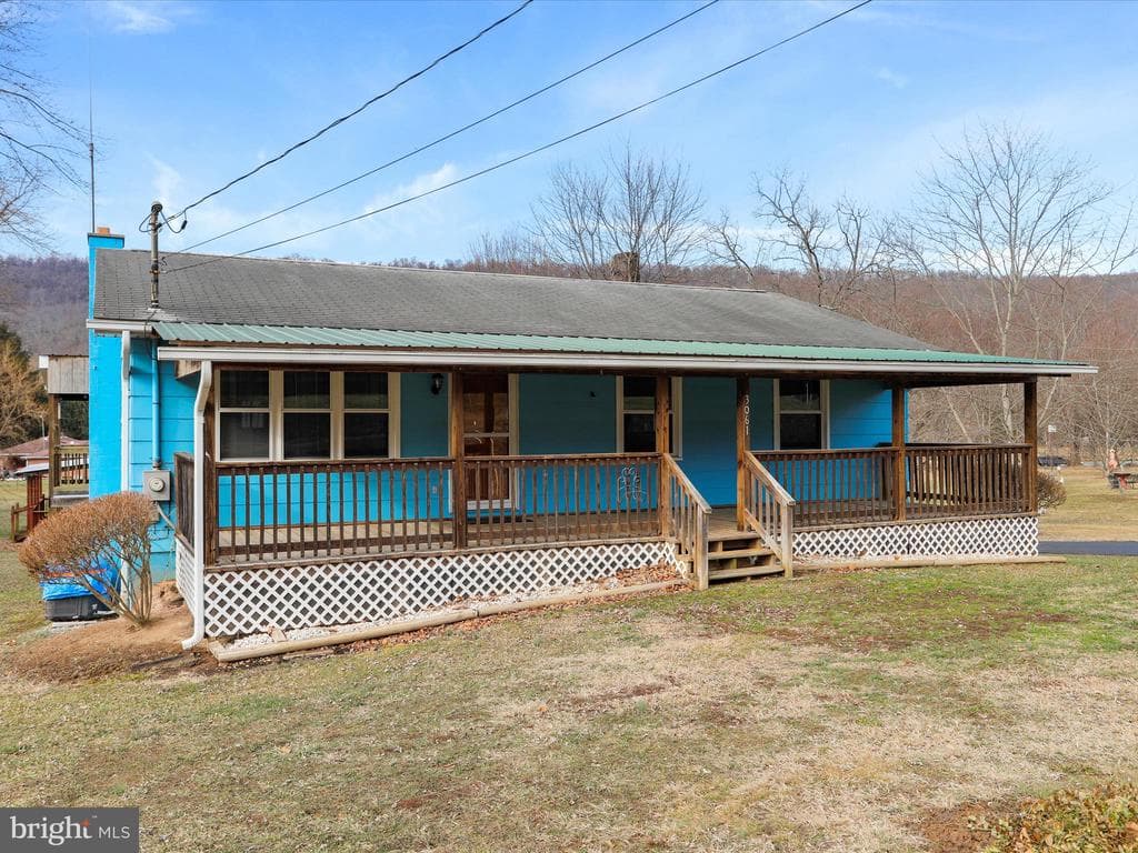 3061 Cumberland Road photo 1