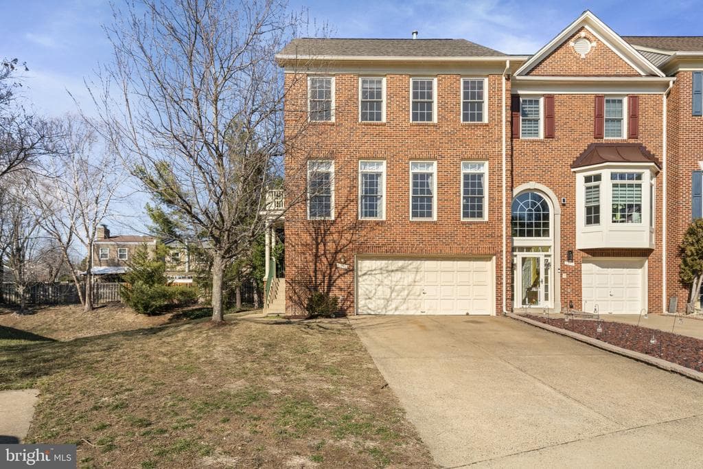 6216 Clara Edward Terrace photo 1