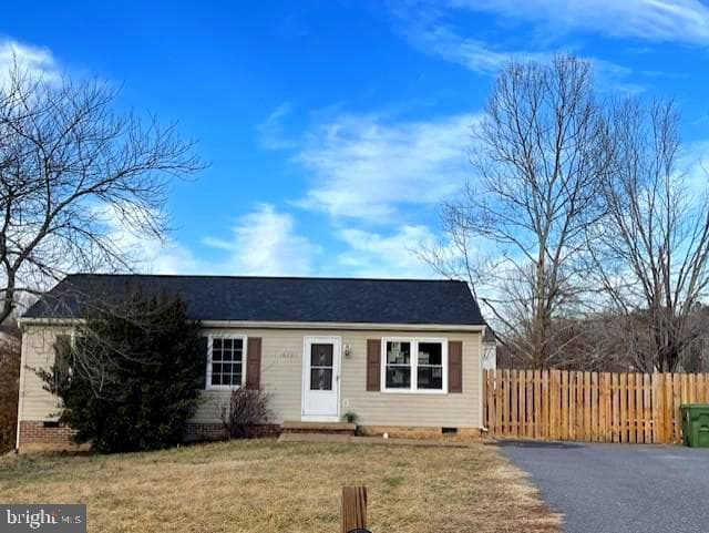 10701 White Pine Lane photo 1