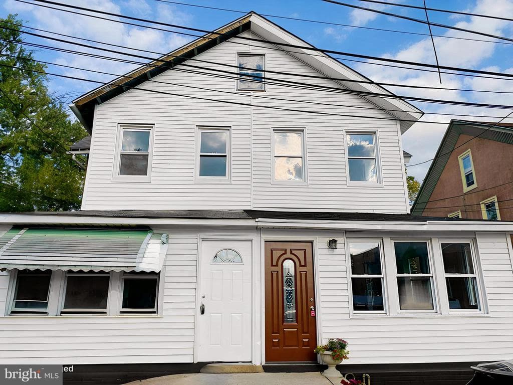 5 Oxford Avenue photo 1