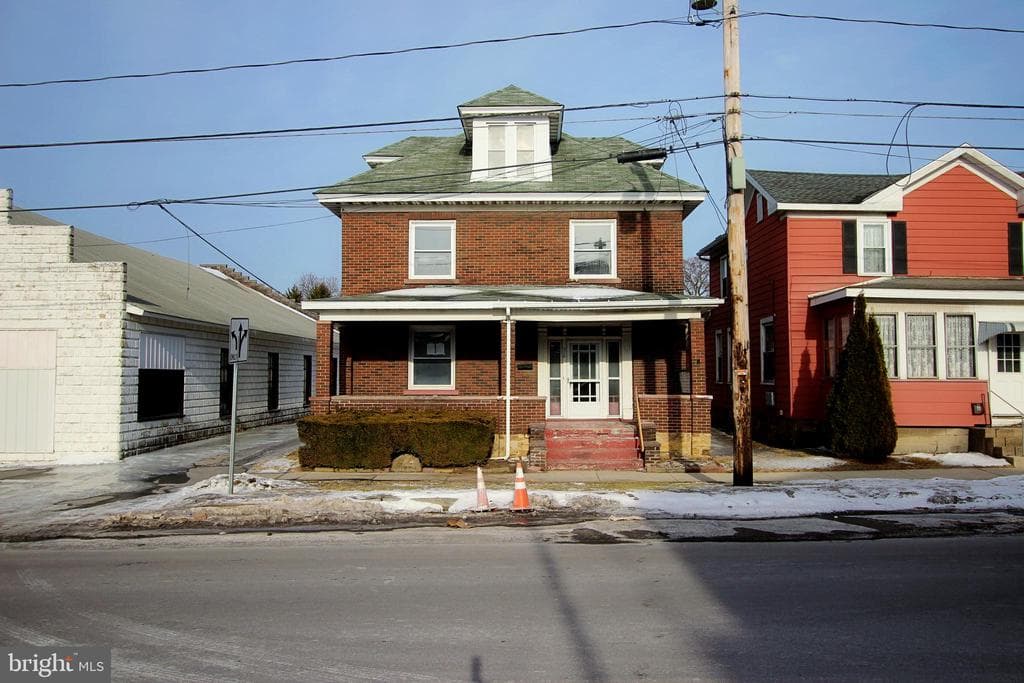 316 N Centre Street photo 1