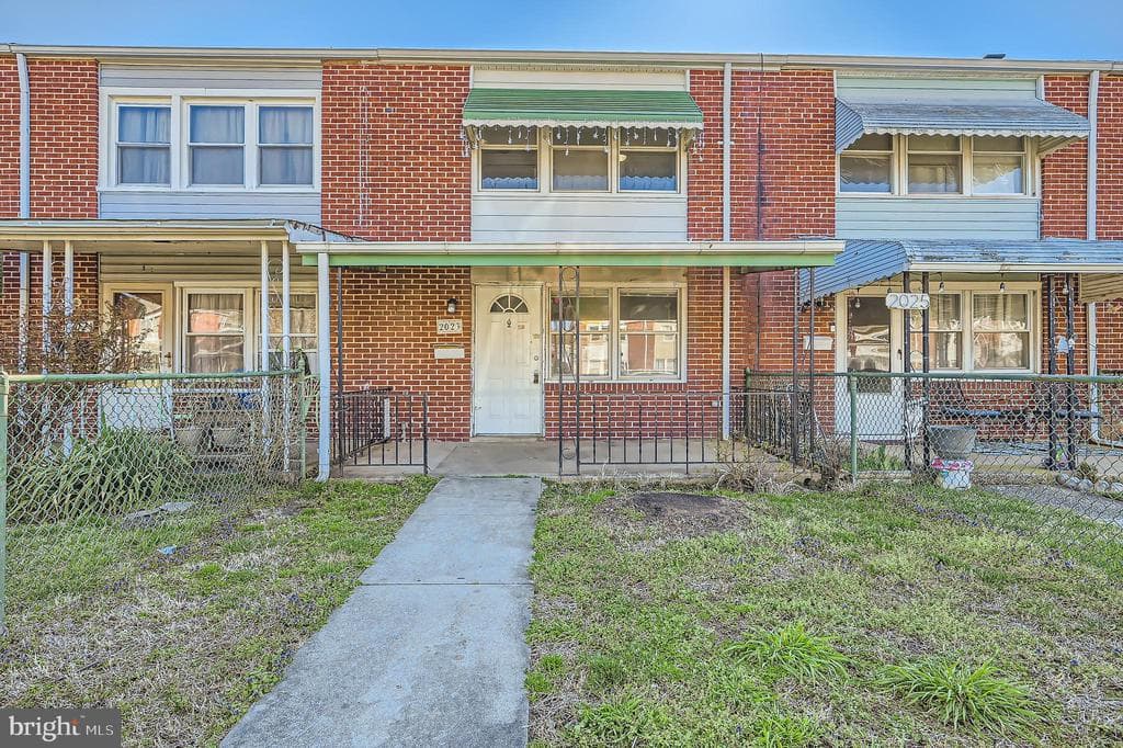 2023 Larkhall Road photo 1