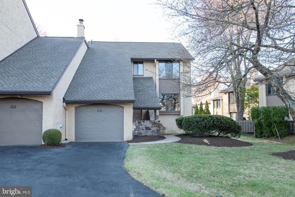 164 Golf Club Drive photo 1