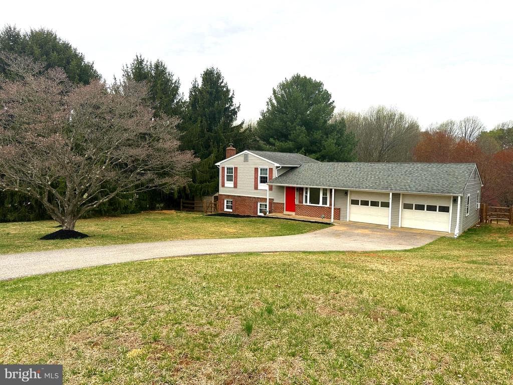 11376 Canary Drive photo 1
