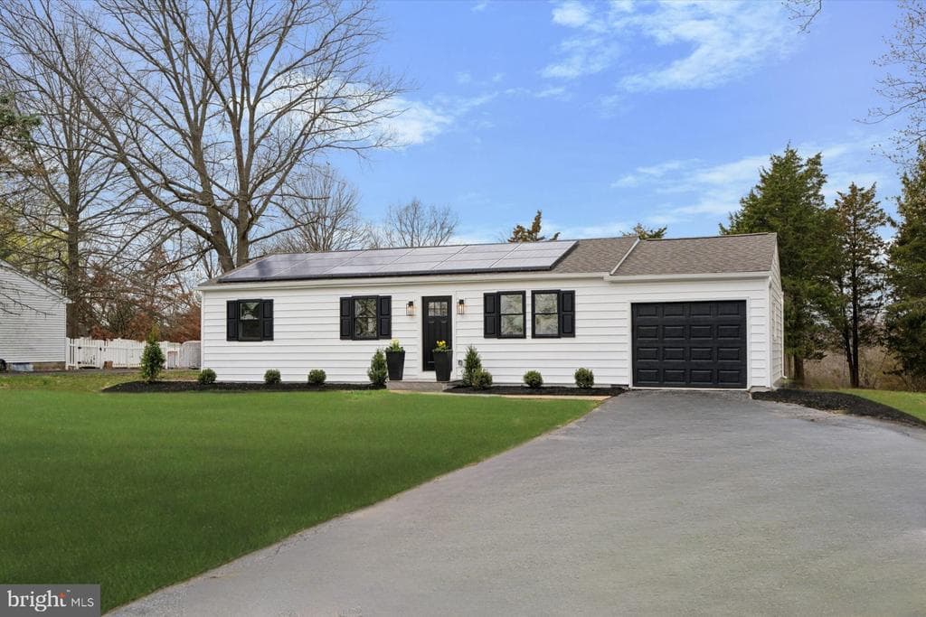 1173 Kepler Road photo 1