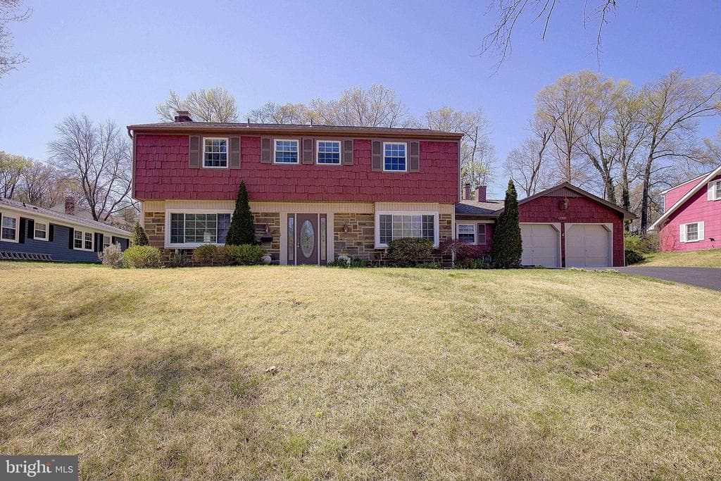 12702 Cedarbrook Lane photo 1