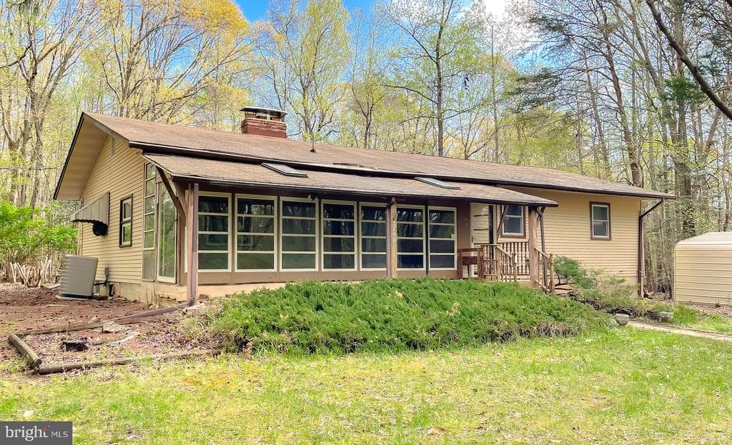 37990 Mohawk Drive photo 1