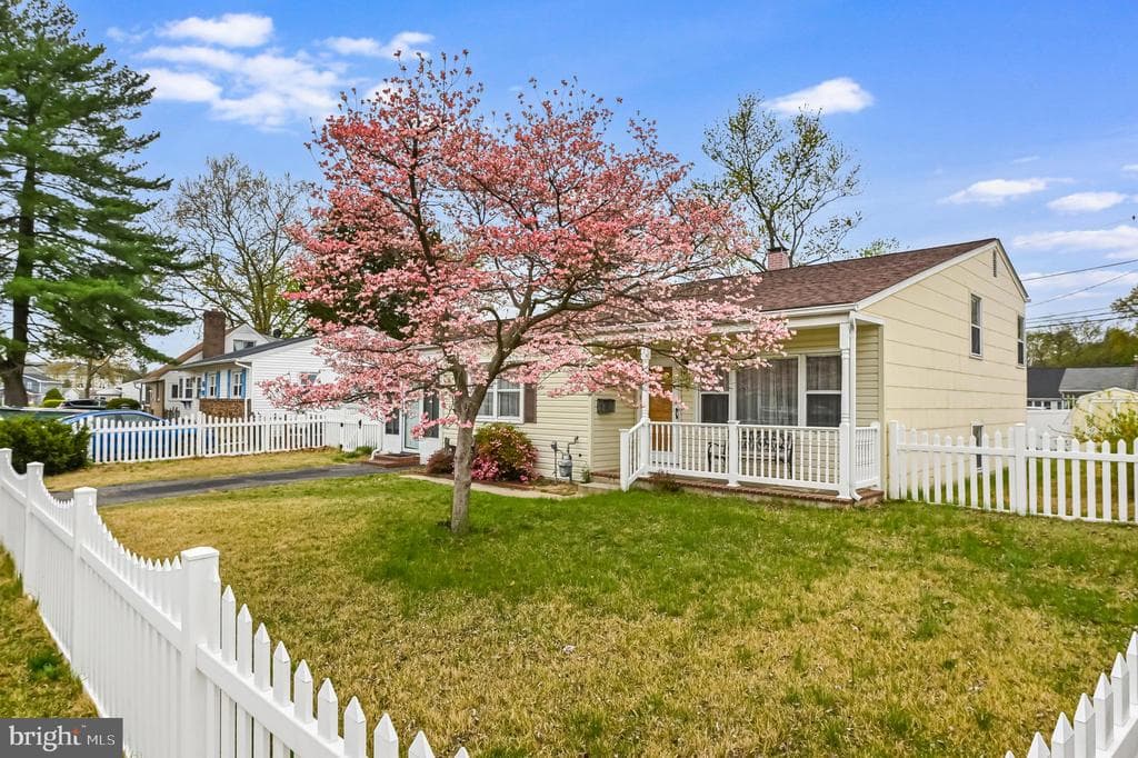114 Glenlea Drive photo 1