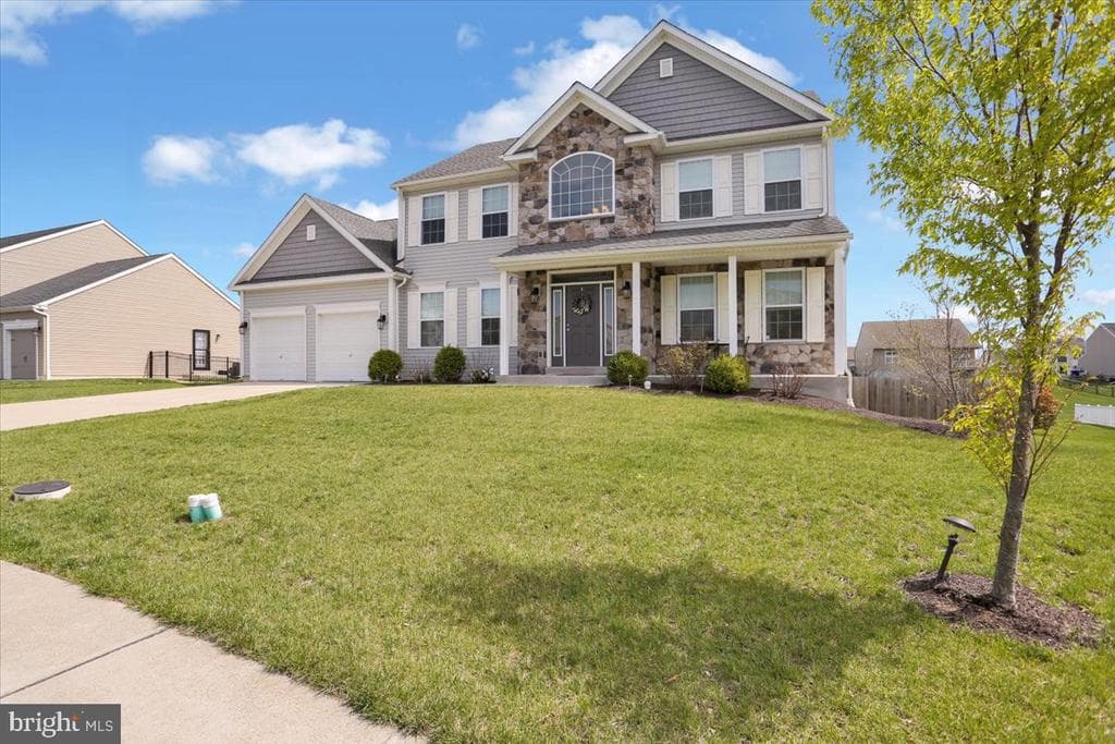 10 Rome Drive photo 1
