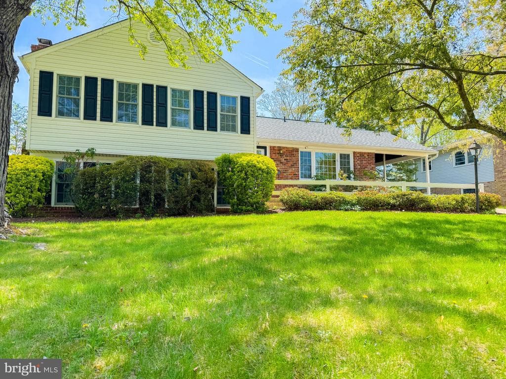 9715 Sudley Manor Drive photo 1