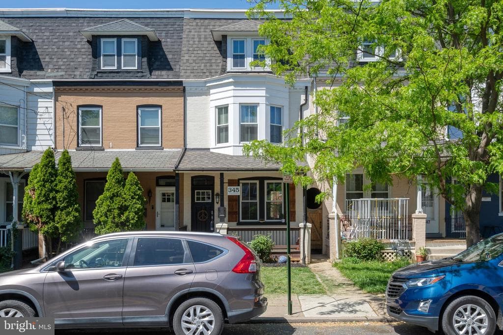 345 E Ross Street photo 1
