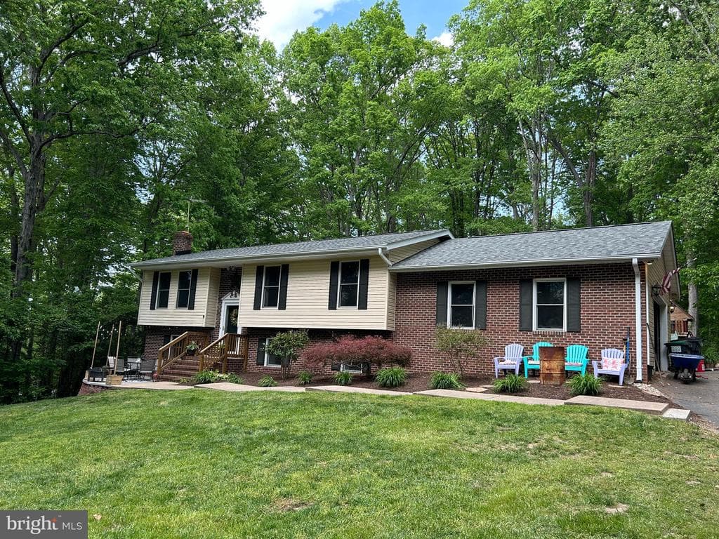 4025 Guinea Station Road photo 1