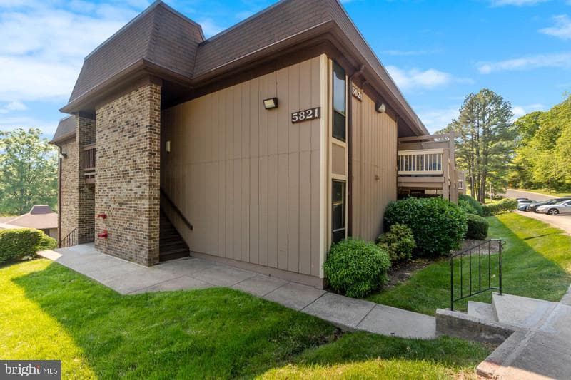 5821 Royal Ridge Drive #f photo 1