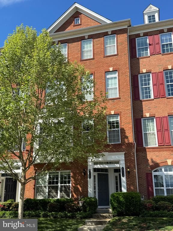 43168 Wealdstone Terrace photo 1