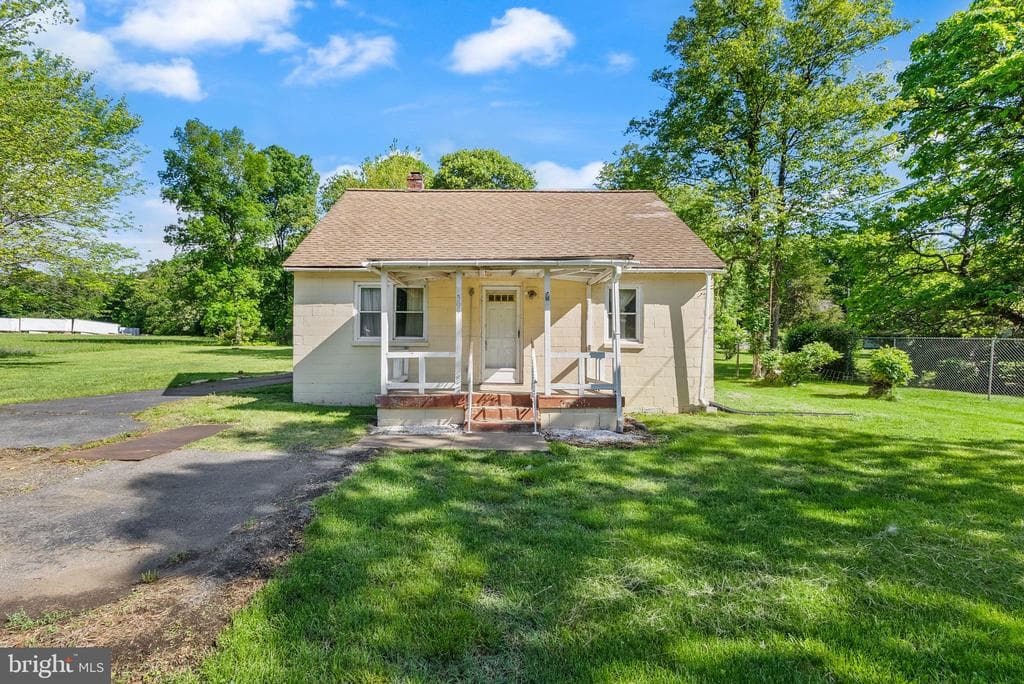 13616 Nokesville Road photo 1