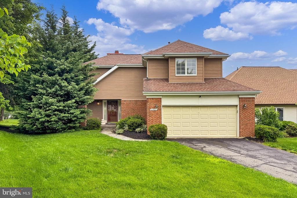 4501 Highland Green Court photo 1