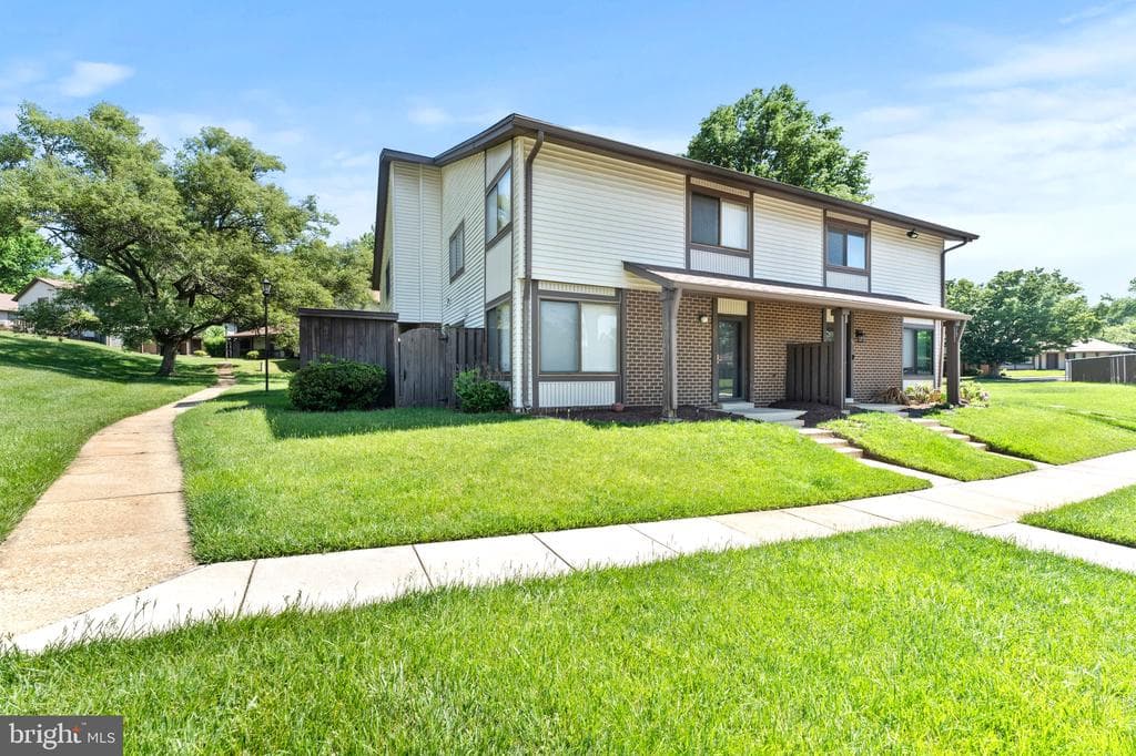 66 Cable Hollow Way photo 1