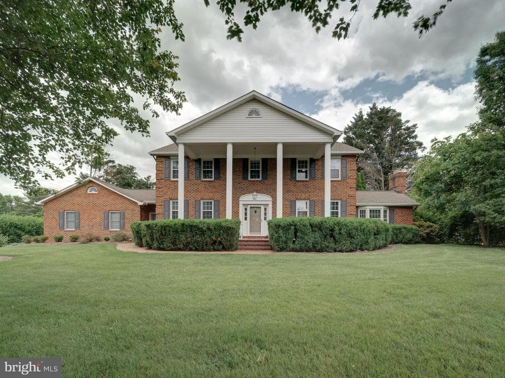 4387 Stepney Drive photo 1