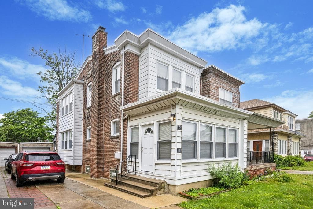 7017 Montague Street photo 1