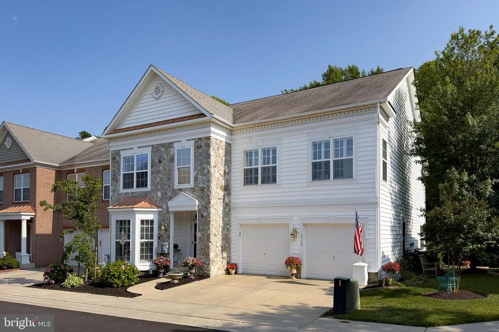 8725 Warm Waves Way #10 photo 1