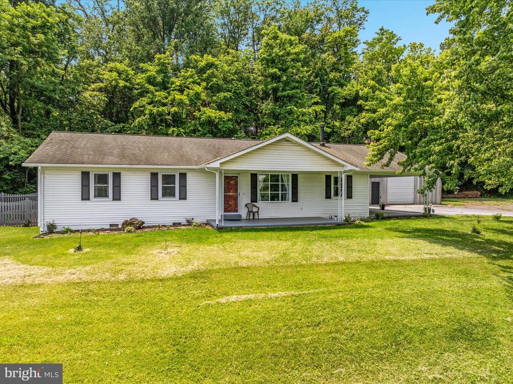 180 Oak Heights Road photo 1