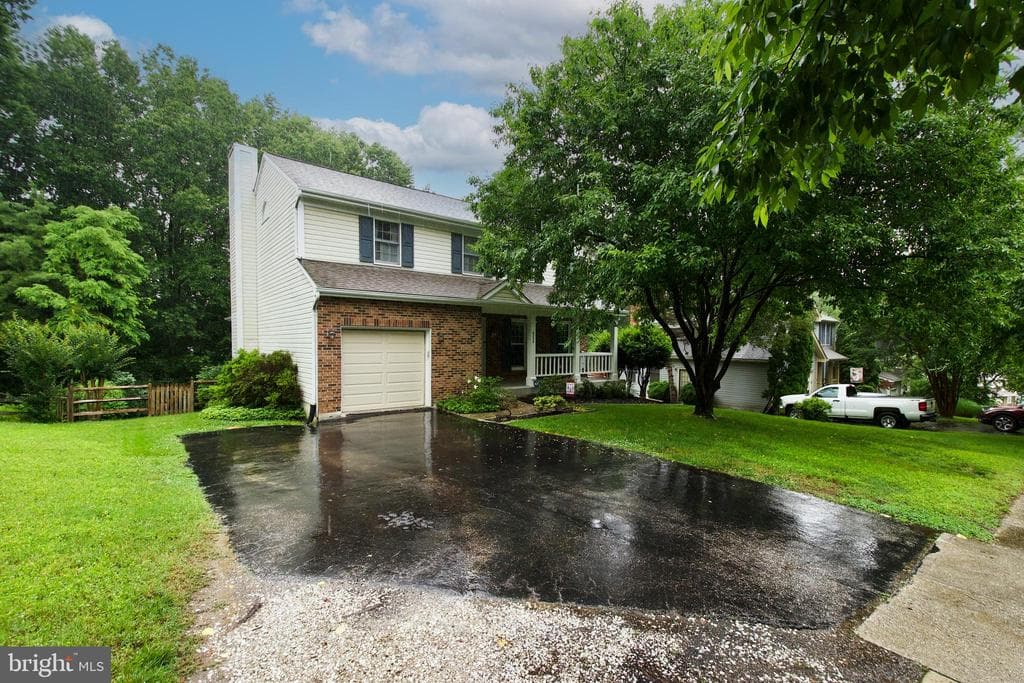8225 Triple Crown Road photo 1
