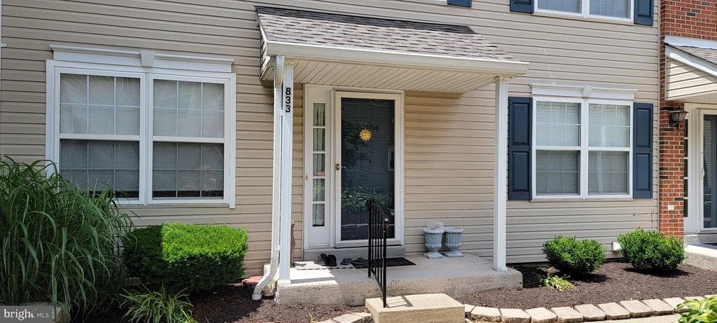 833 Purple Martin Court #219 photo 1