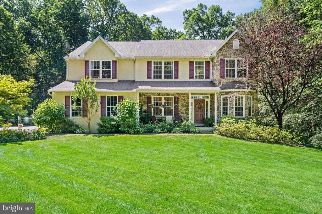 3044 Chestnut Hill Road photo 1
