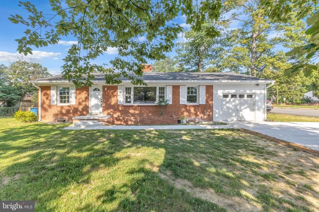 6400 Inwood Drive photo 1