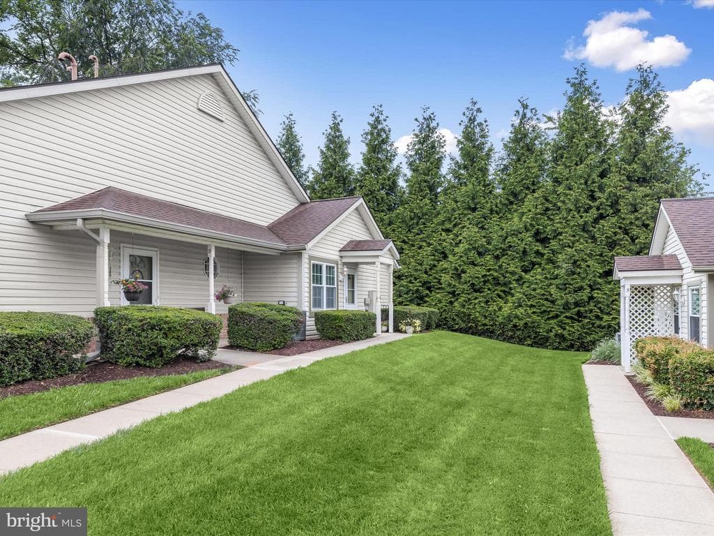 2032 Rudy Serra Drive #c photo 1