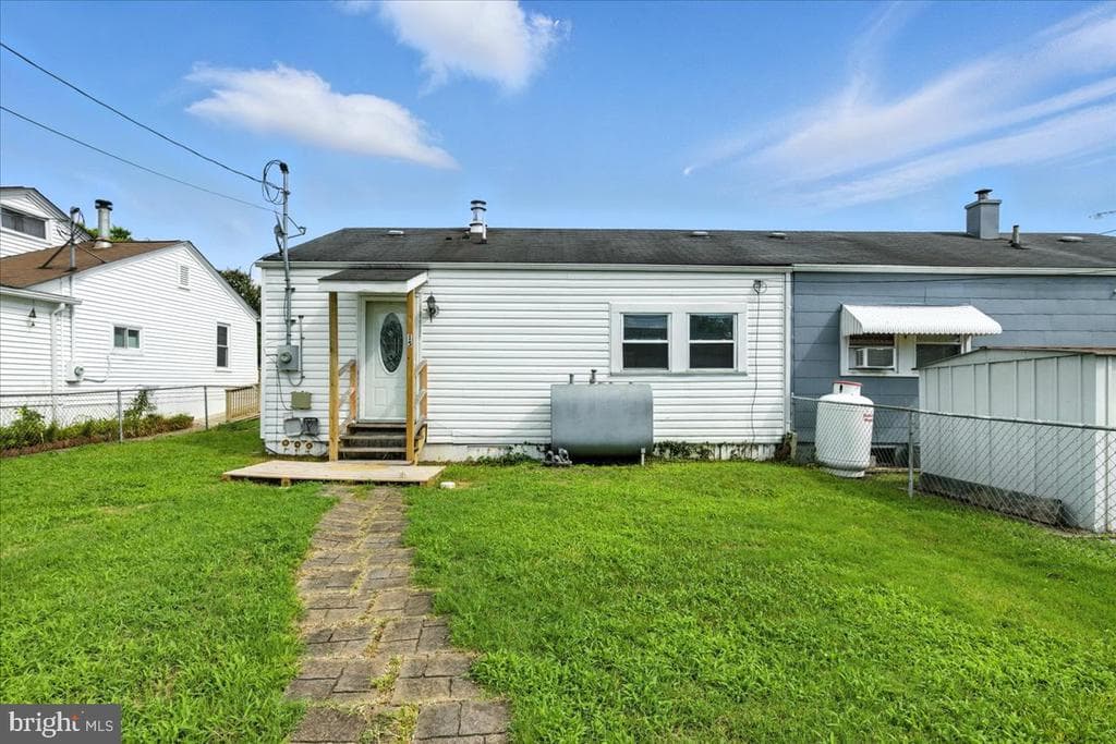 15 Greenwood Place photo 1