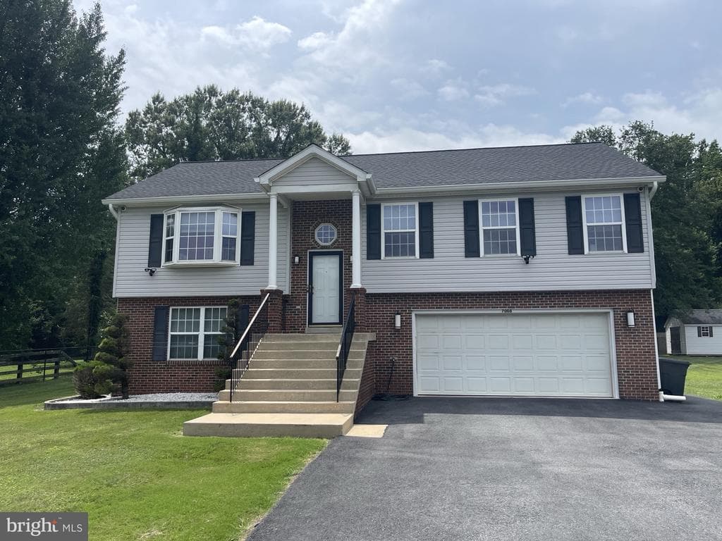 7008 High Bridge Road photo 1