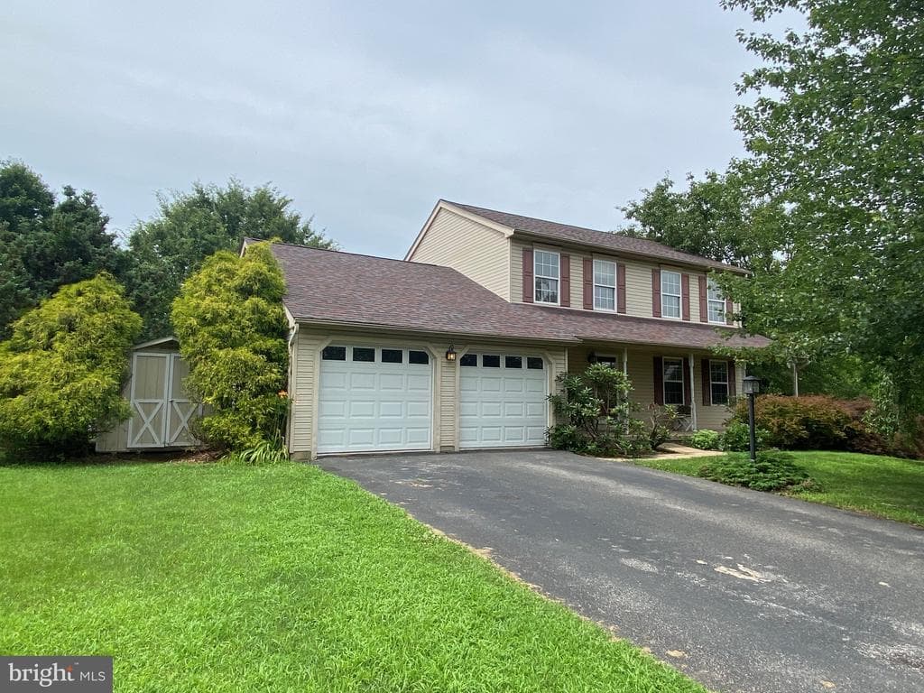 2553 Romig Road photo 1