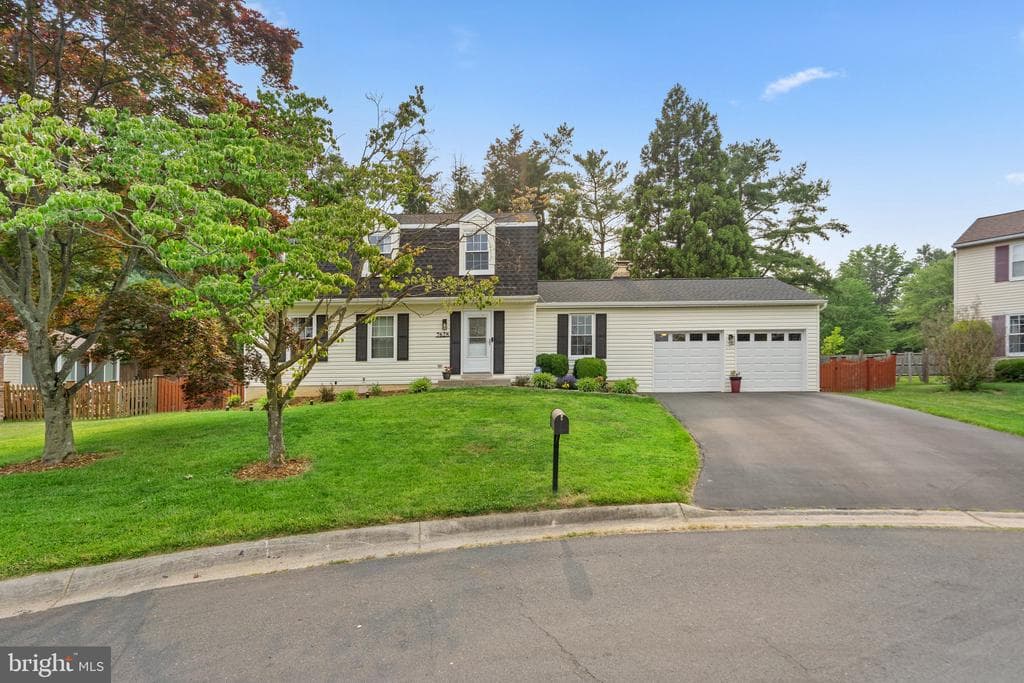 7628 Anamosa Way photo 1