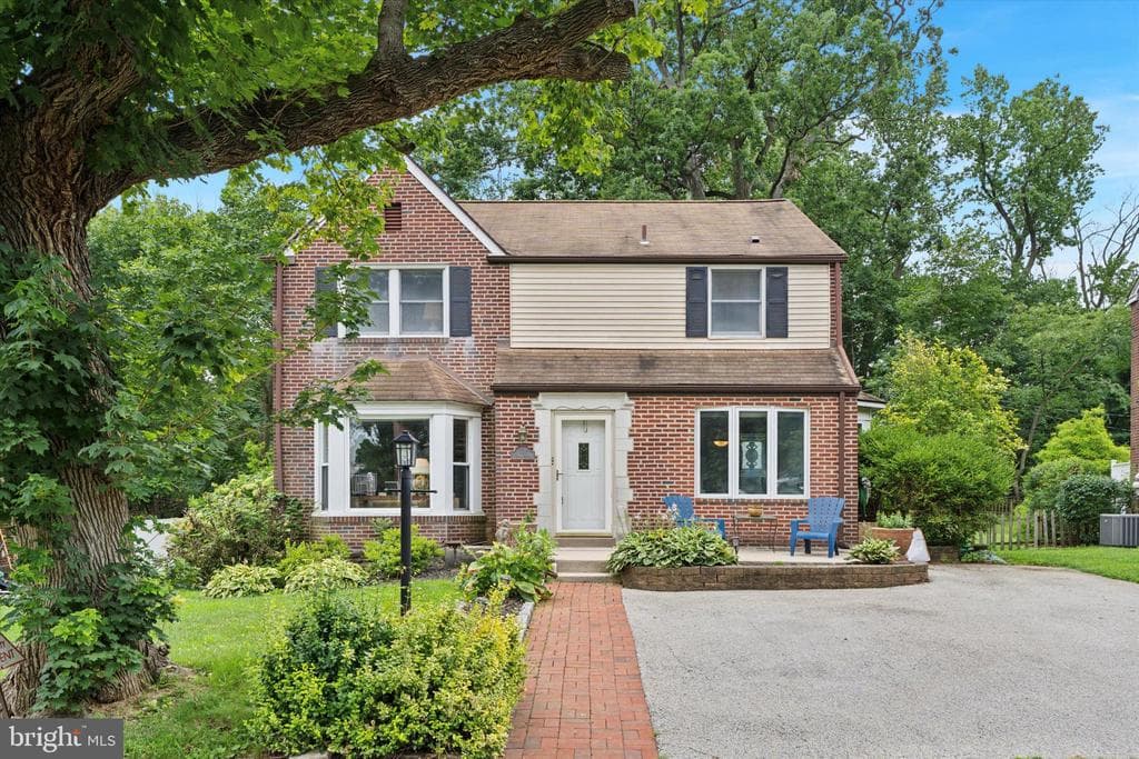 1705 Green Valley Road photo 1