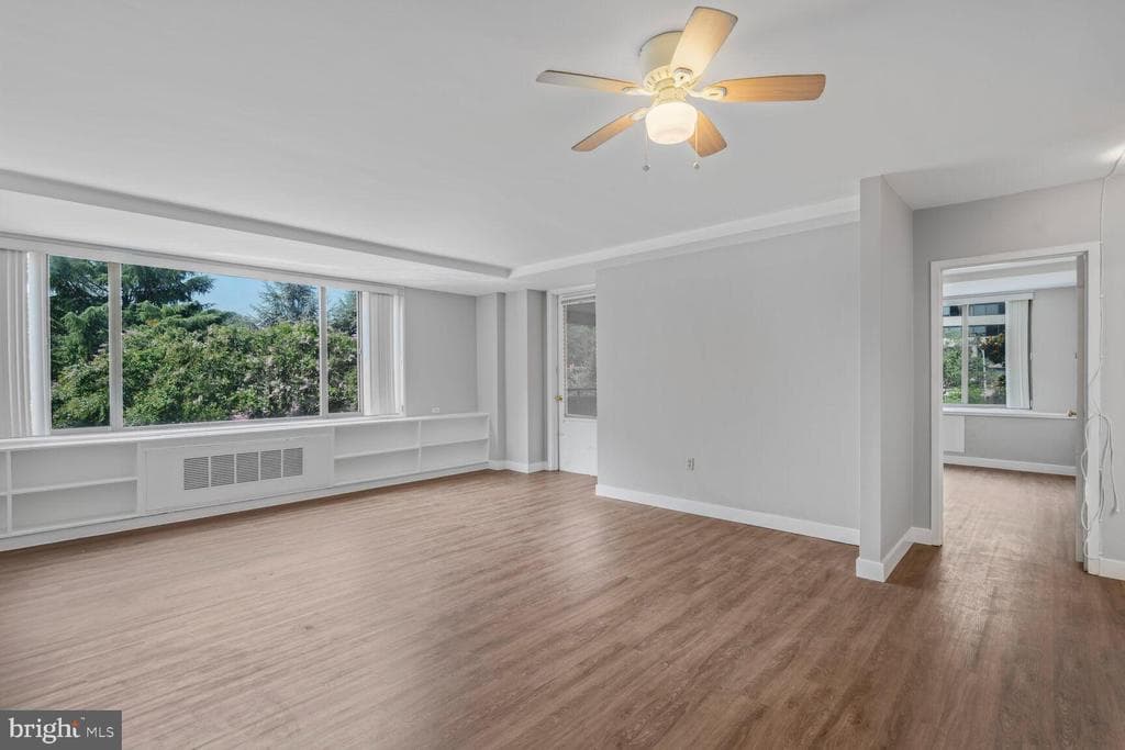 1121 Arlington Boulevard #342 photo 1