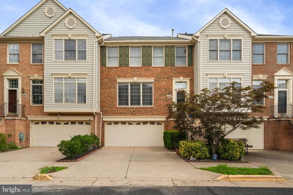 6260 Harbin Drive photo 1